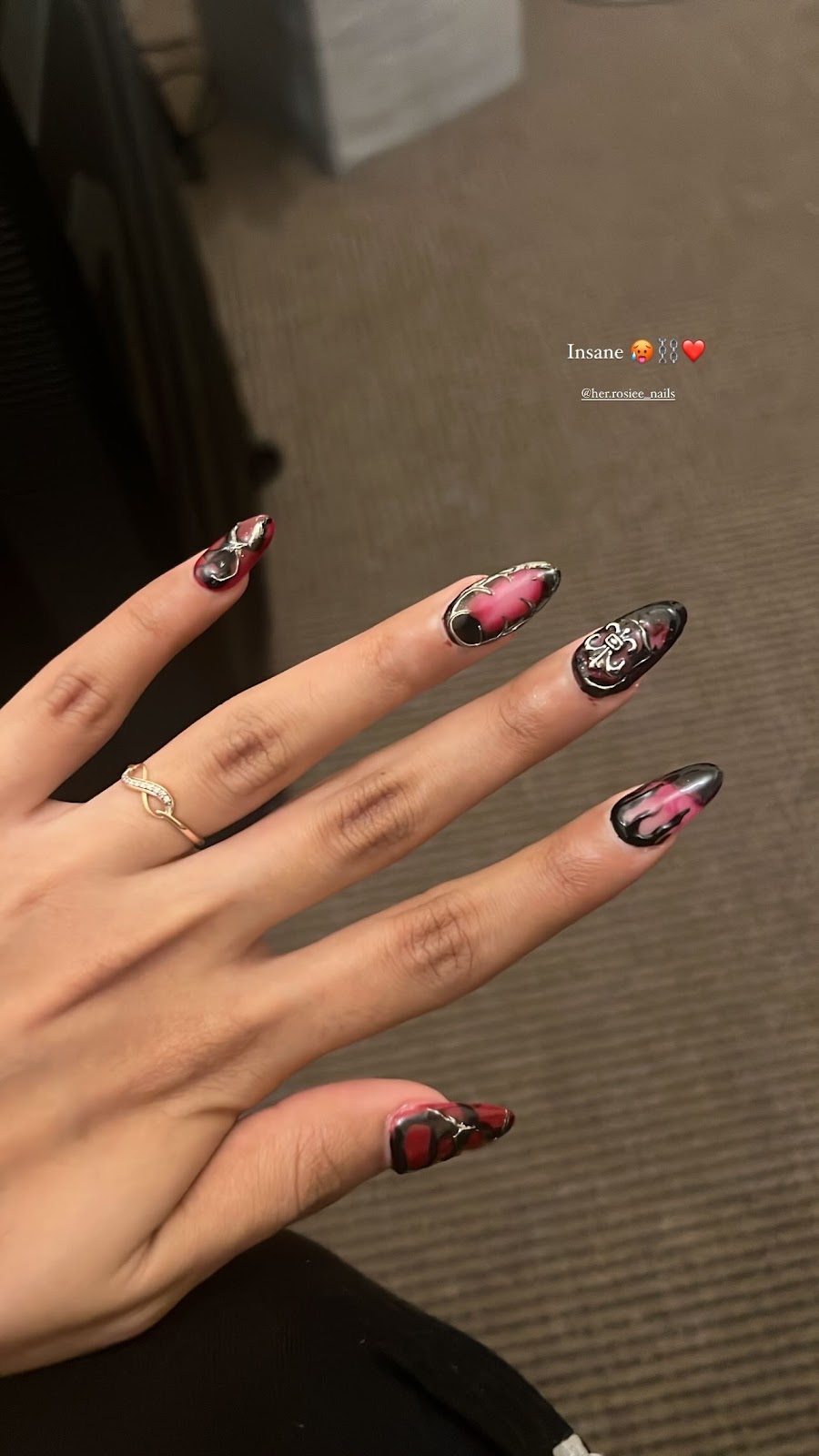Her.Rosiee Nails - our work